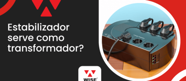 Imagem com fundo escuro e elementos em vermelho, exibindo a pergunta "Estabilizador serve como transformador?" ao lado de uma foto de estabilizador com cabos conectados. Na parte inferior, o logotipo da Wise Transformadores. A imagem promove conteúdo explicativo sobre as diferenças entre estabilizador e transformador.